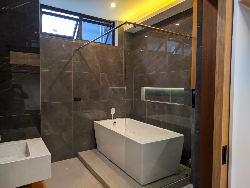 pxl 20250908 170208195