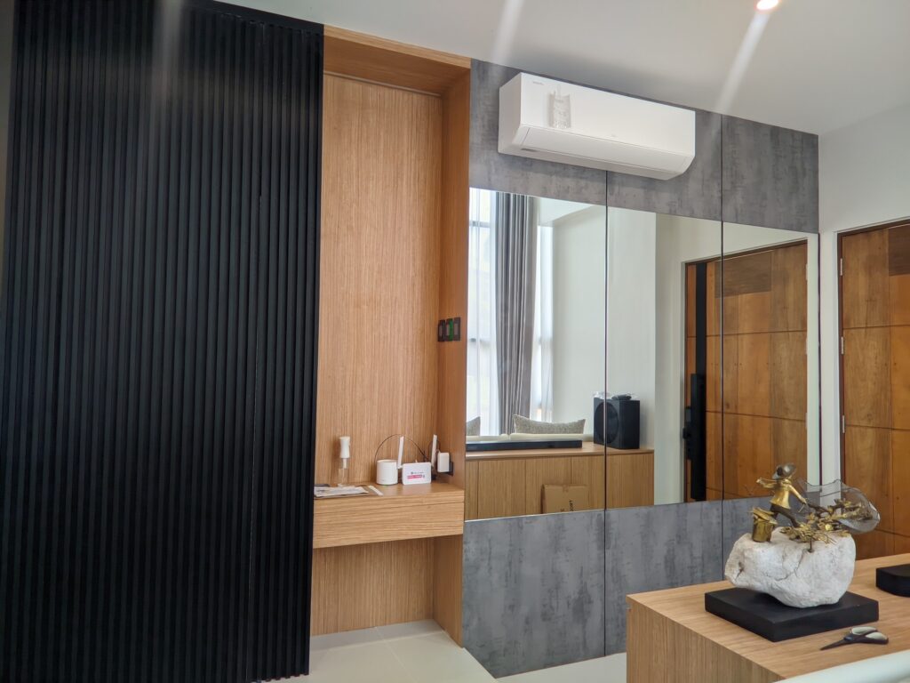 pxl 20250917 115022343